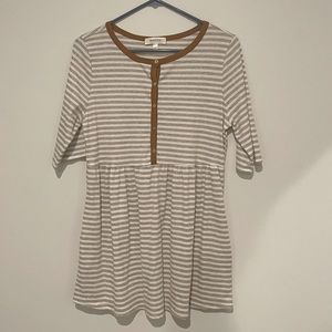 Cute Striped Flowy Women’s Top